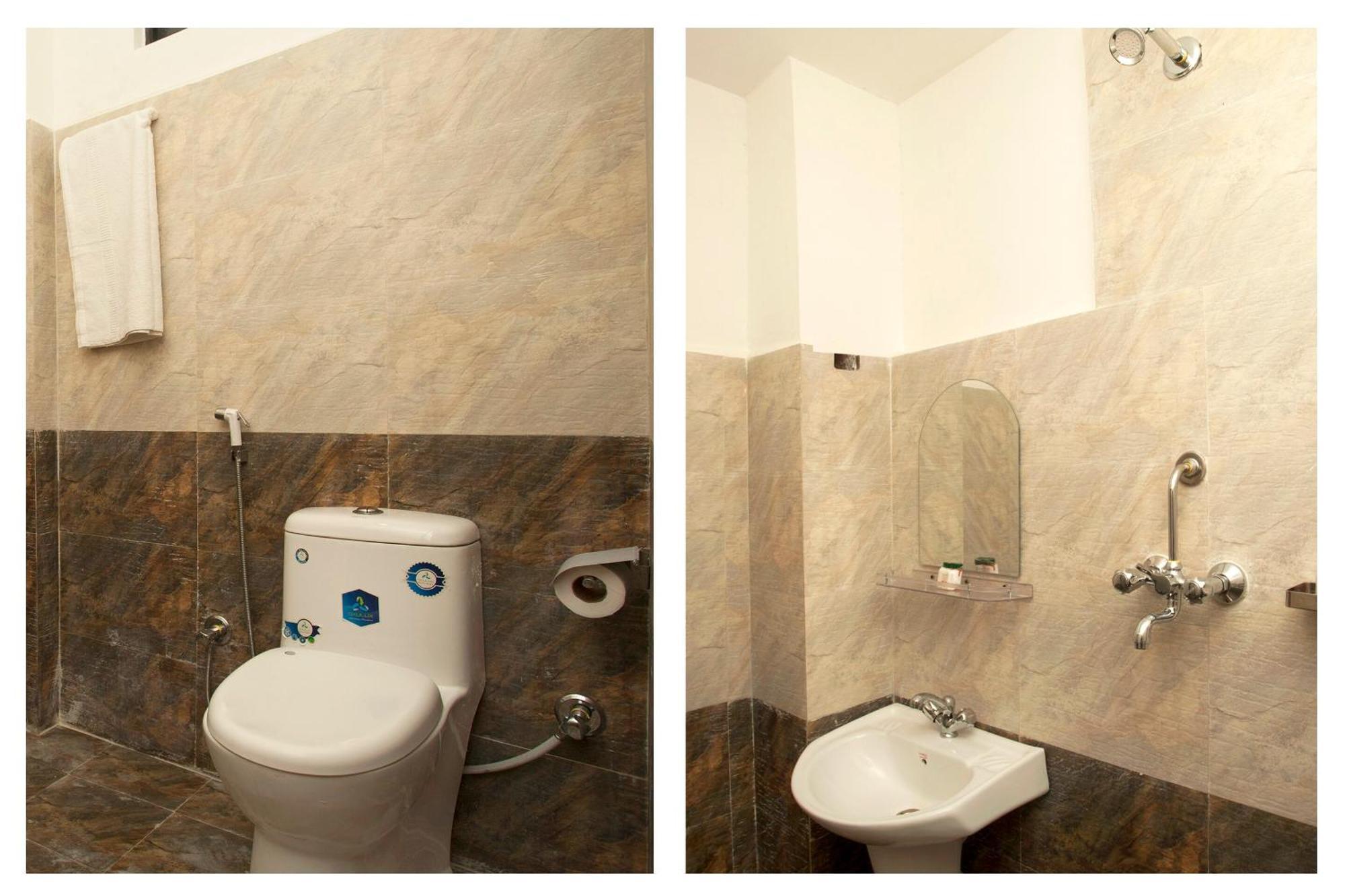 Oyo 587 Hotel Tradition Inn Катманду Екстер'єр фото