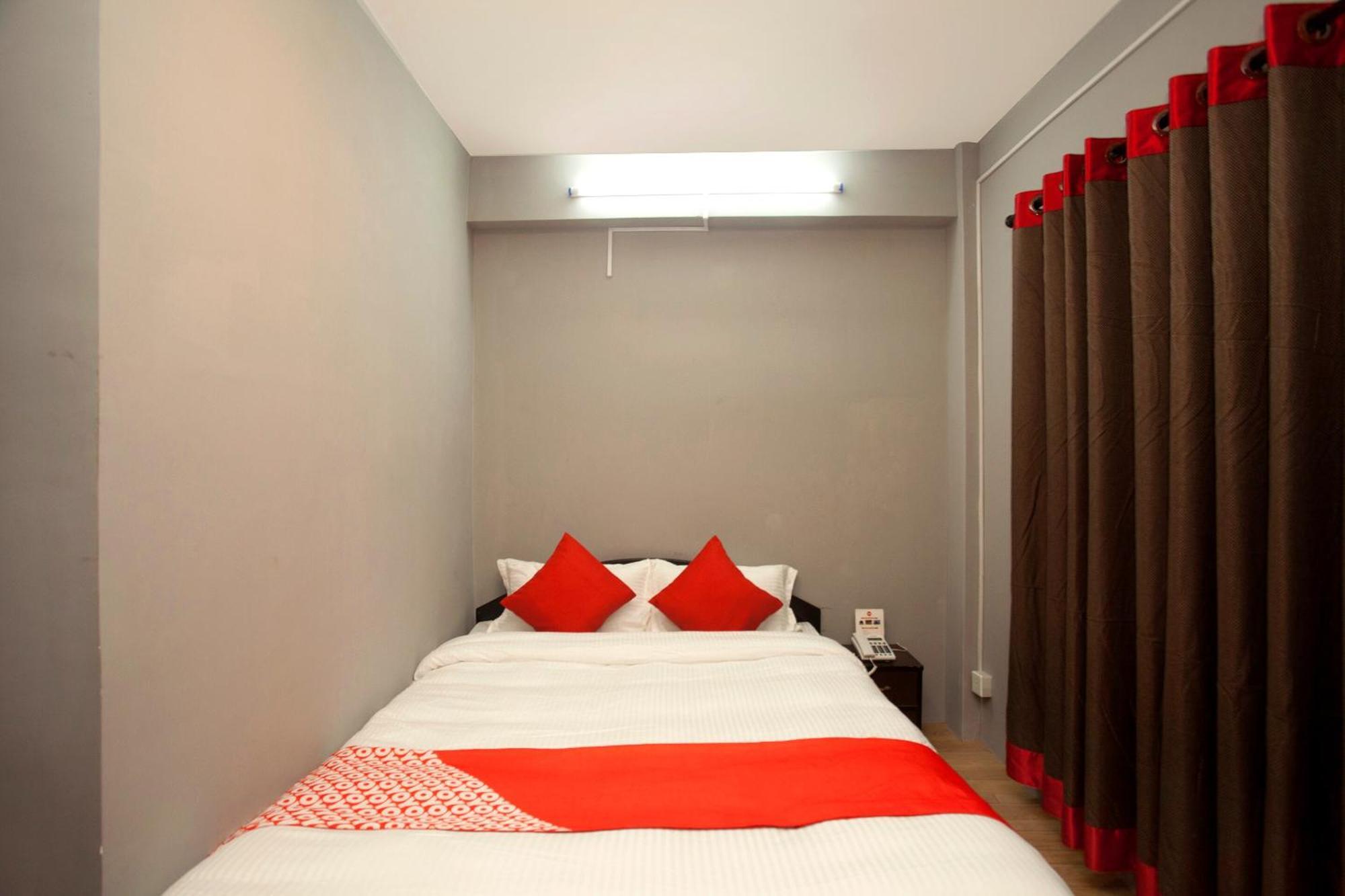 Oyo 587 Hotel Tradition Inn Катманду Екстер'єр фото